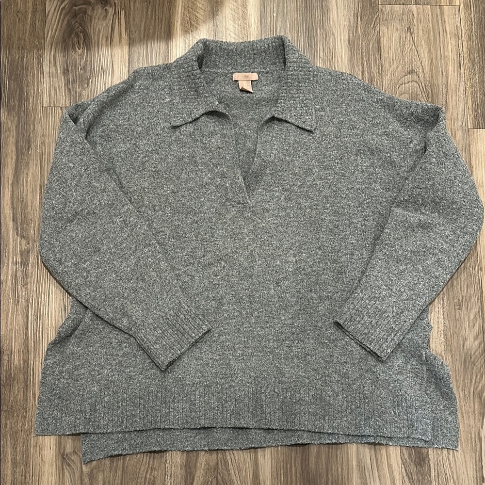 🩶 H&M Gray Collared Half-Placket Knit Sweater – Minimalist Cozy Chic